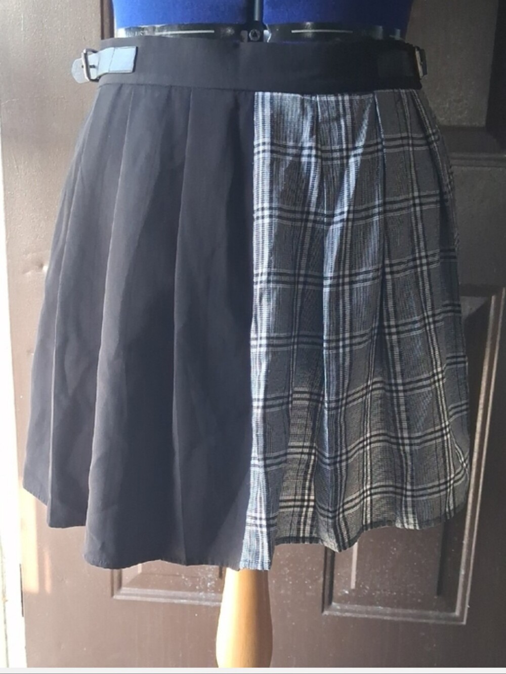SHEIN Black and Gray Plaid Half-&-Half Circle Skater Skirt